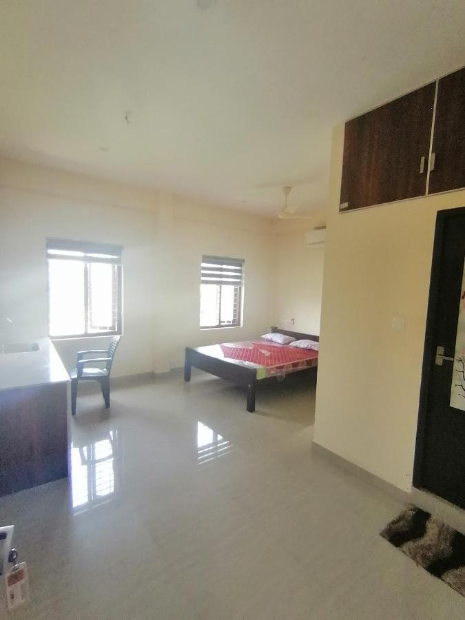 Thrissur Queens Residency المظهر الخارجي الصورة