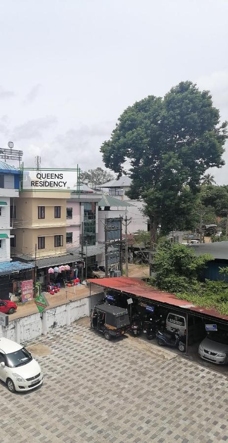 Thrissur Queens Residency المظهر الخارجي الصورة